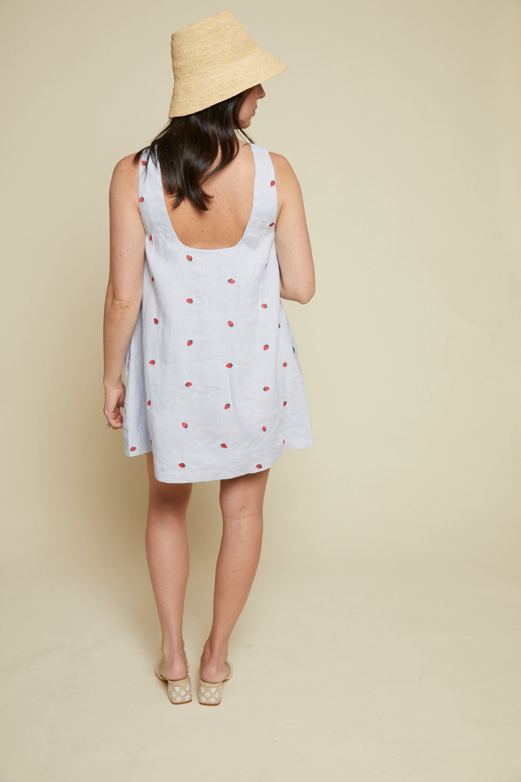Juniper Strawberry Embroidered Linen Dress – No. 14