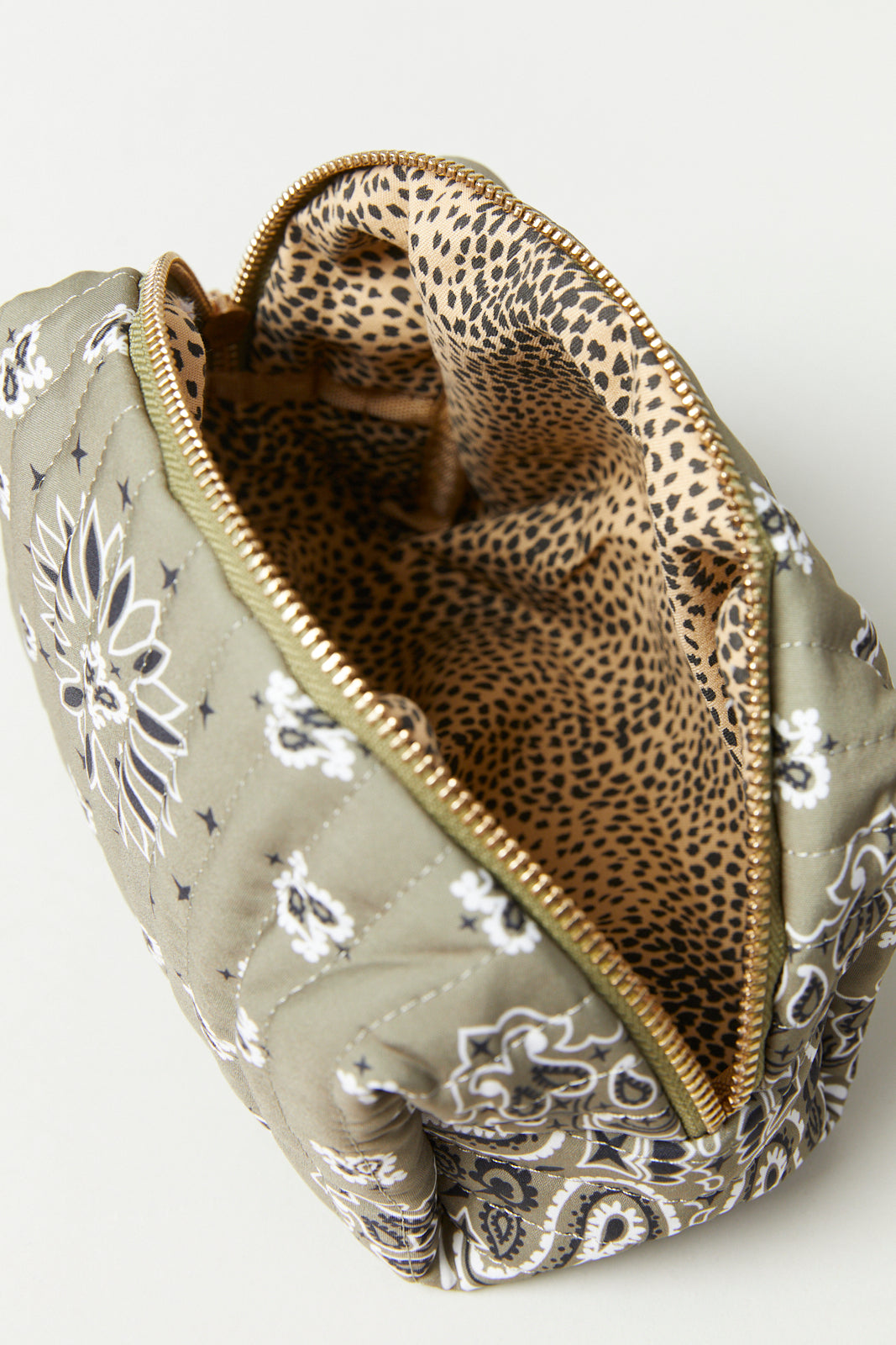 Bandana Print Zip Cosmetic Bag - Army Green