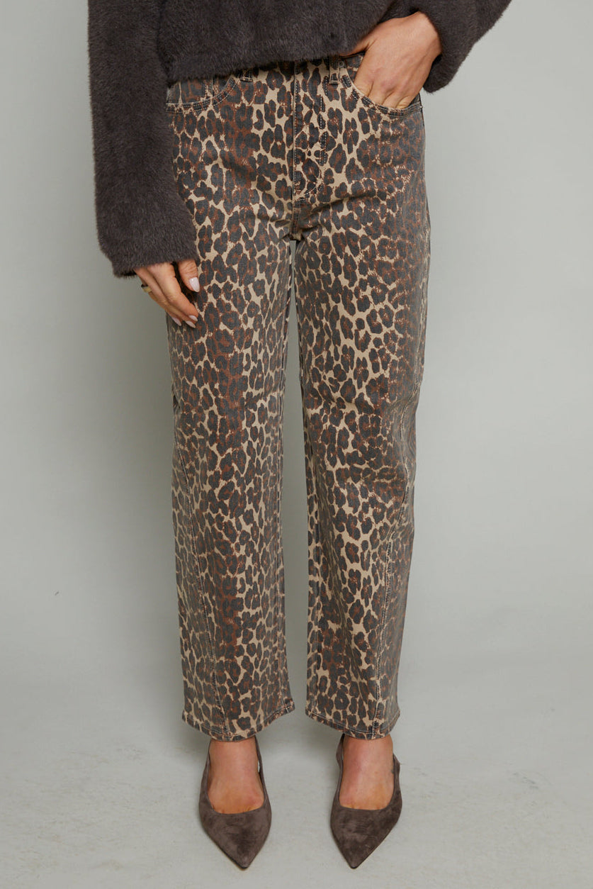 Spotted: Your New Favorite Jeans
