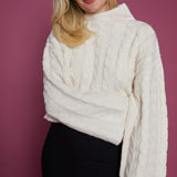 Scarlett Cropped Cable Knit Sweater - Cream