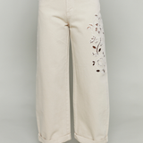 Agatha Bowed Leg Show Off Jean