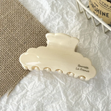 Vintage Scalloped Claw Clip - White
