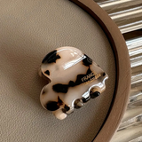 Mini Heart Claw Clip - Light Leopard