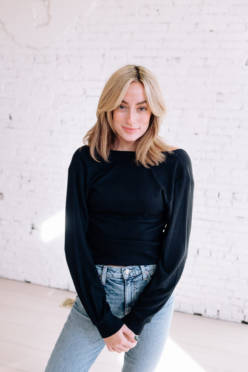 Remi Ribbed Twist Front Top