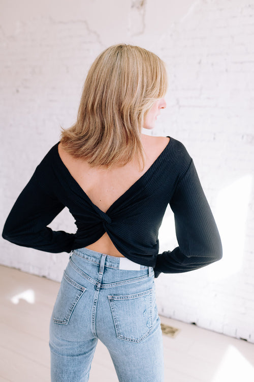Remi Ribbed Twist Front Top