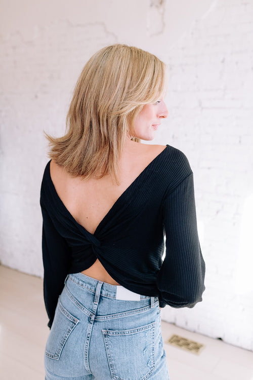 Remi Ribbed Twist Front Top